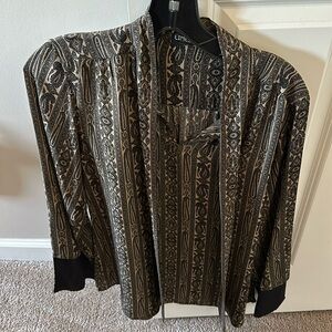 Top paisley design
